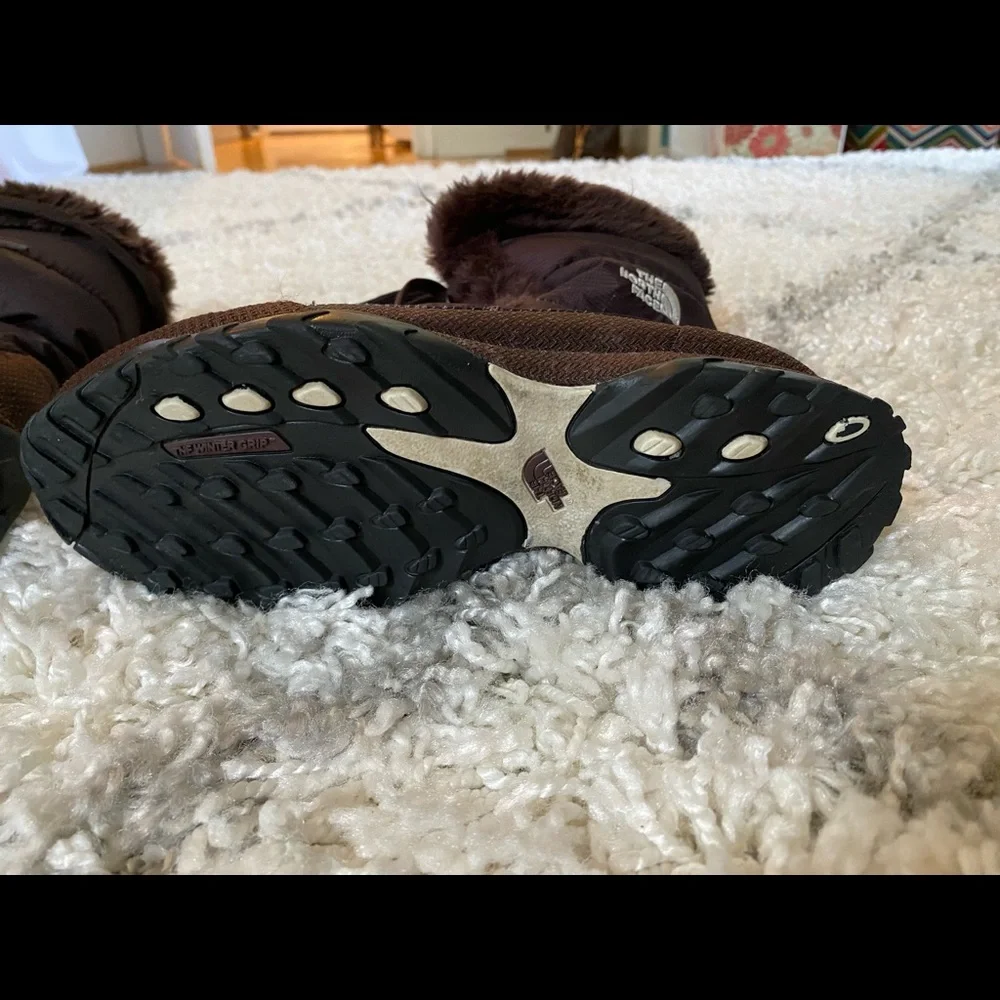 The North Face Women’s Brown Insulated Winter Snow/Rain Boots - Picture 4 of 6